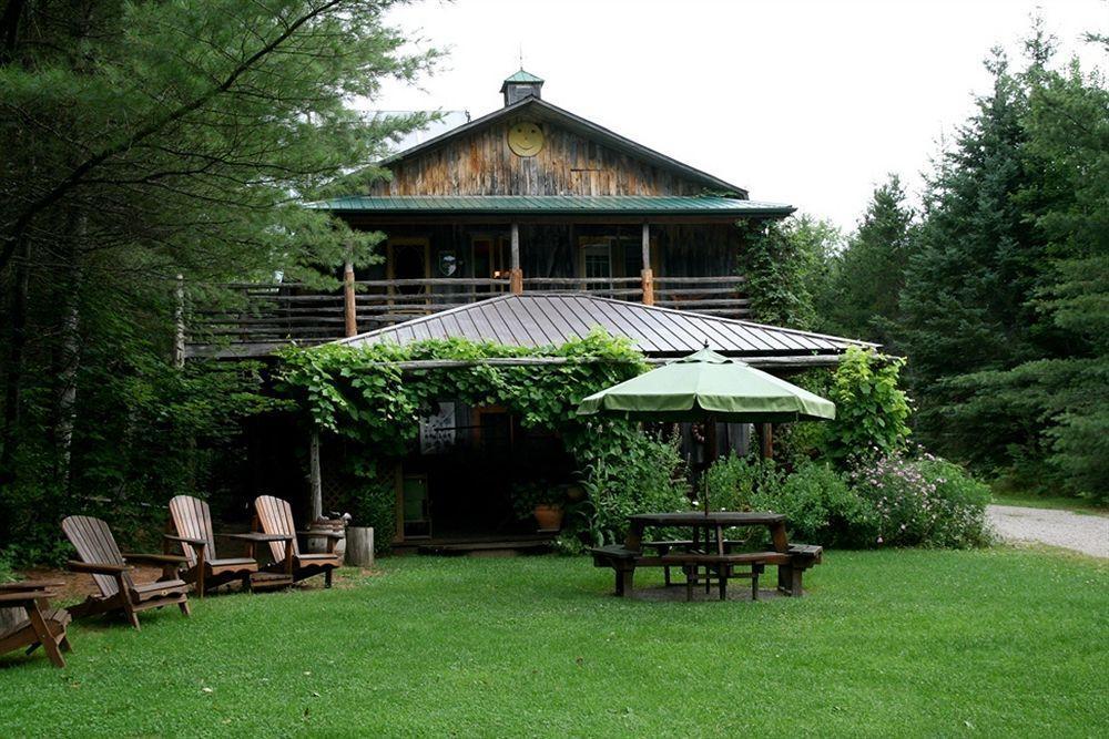 Bed and Breakfast Jardins De L'Achillee Millefeuille La Conception Exteriér fotografie