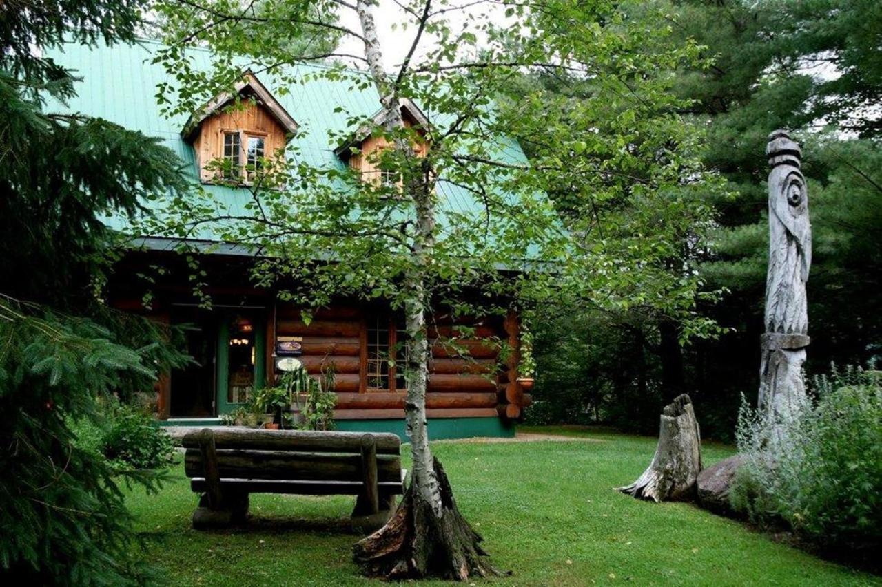 Bed and Breakfast Jardins De L'Achillee Millefeuille La Conception Exteriér fotografie